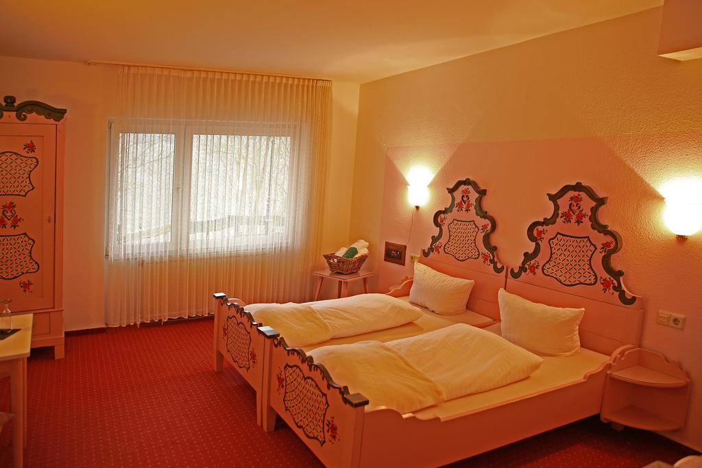 Hotel In Der Strassen Solingen Ngoại thất bức ảnh